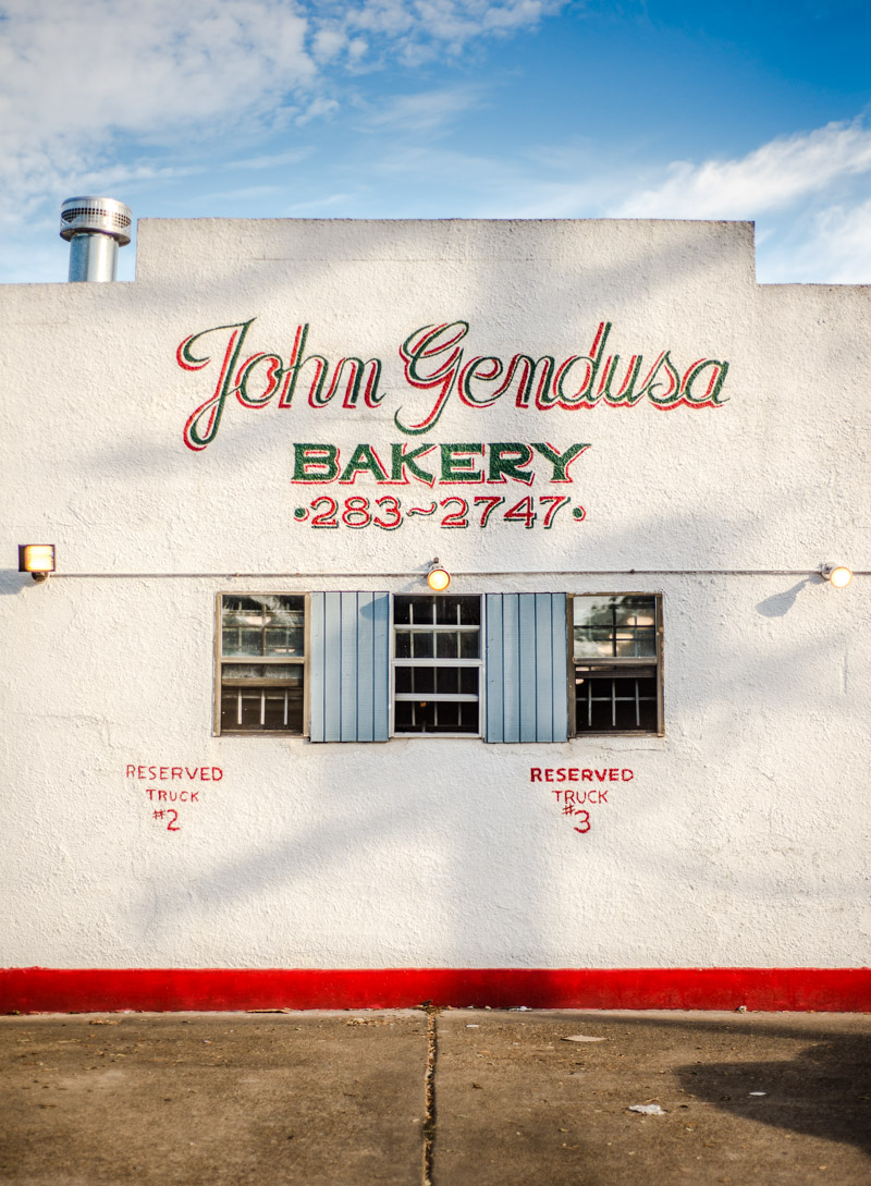Gendusa Facade: 2009 Mirabeau Ave, New Orleans, LA